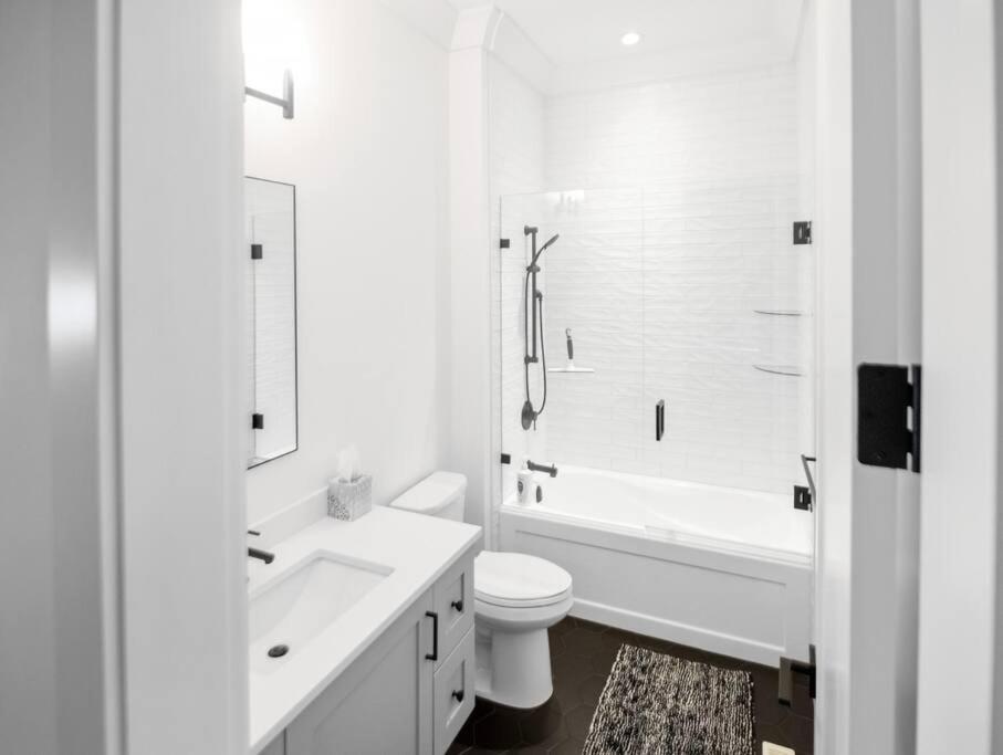 The Fernridge Estate: 5Bd Family Retreat! Vila Langley Exterior foto