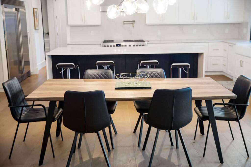 The Fernridge Estate: 5Bd Family Retreat! Vila Langley Exterior foto